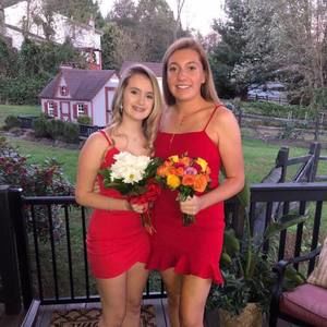 Meet your Posher, Holly